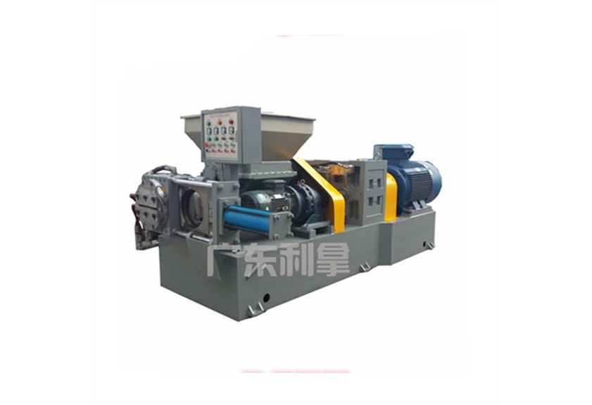 廣東利拿實業：橡膠出片擠出機的優勢與應用